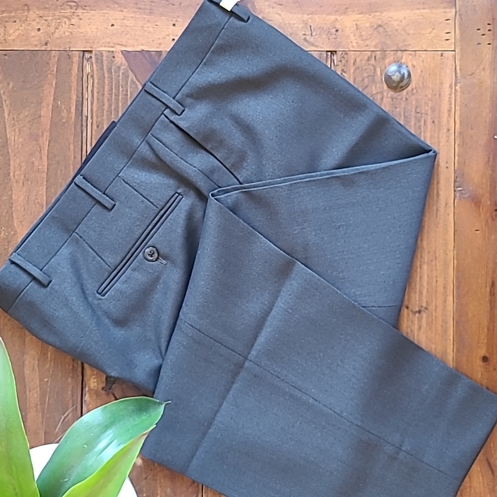 EUC Corneliani Dress Pants 40
